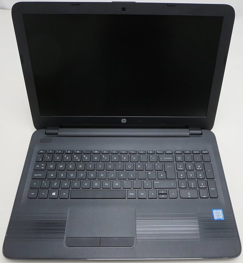 Portátil HP i3 15.6 8GB RAM SSD - W 11