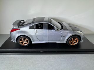 1:18 Nissan 350Z Nismo Custom