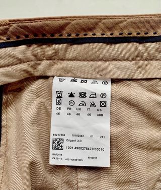 Pantalón caballero. Hugo Boss. Talla L. Marrón