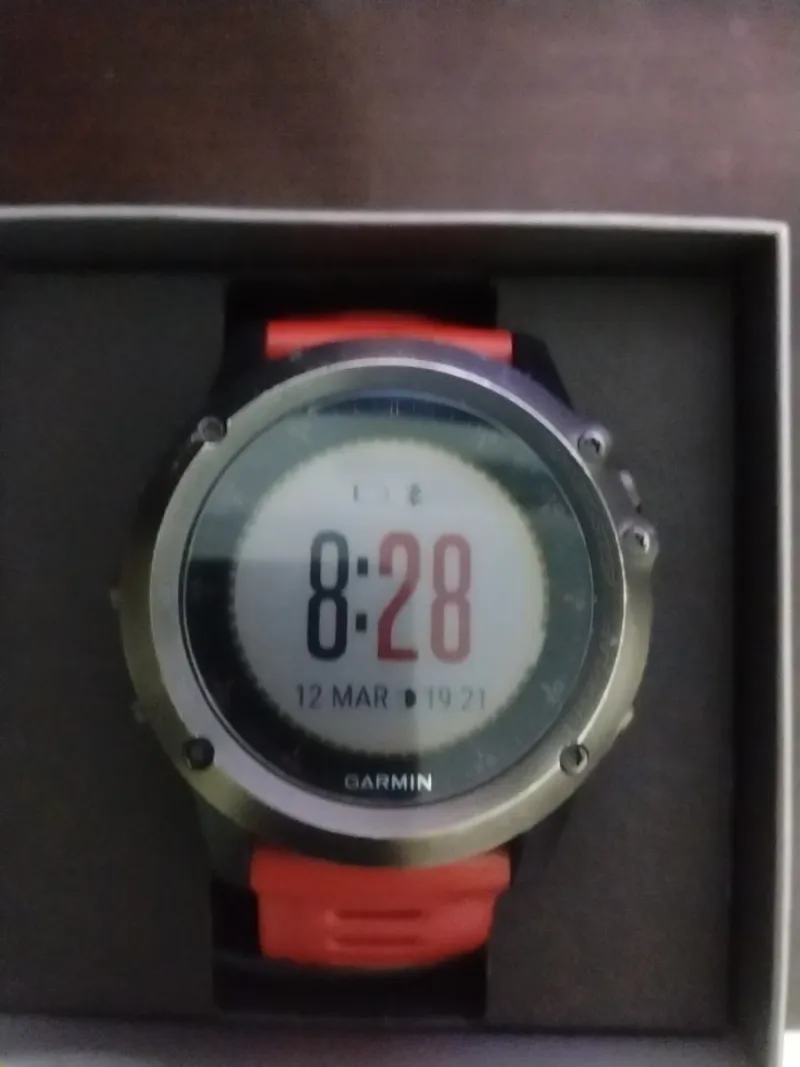 Reloj Garmin Fenix 3 GPS Negro/Rojo afbeelding 2