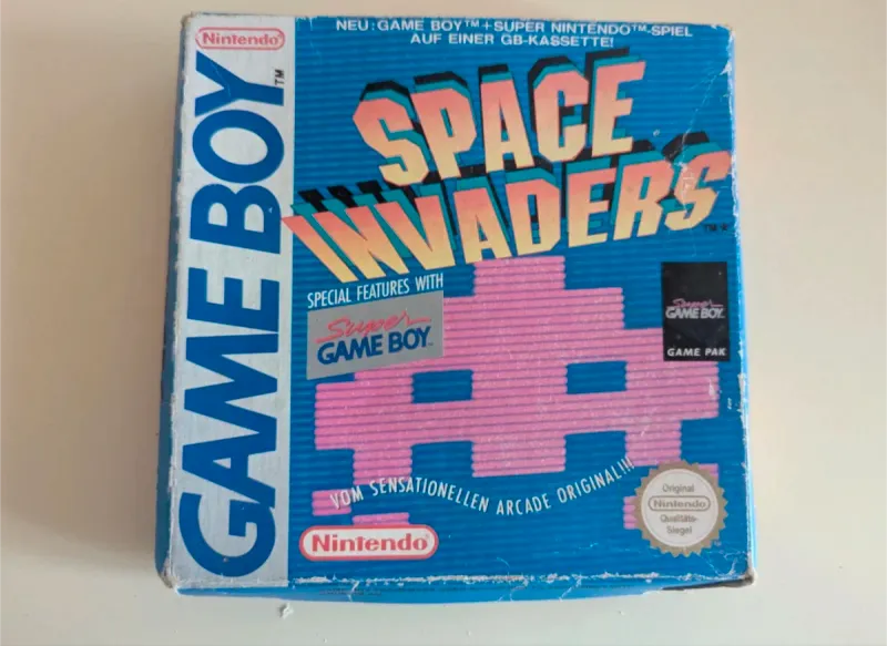Juego Space Invaders para Game Boy de Nintendo
