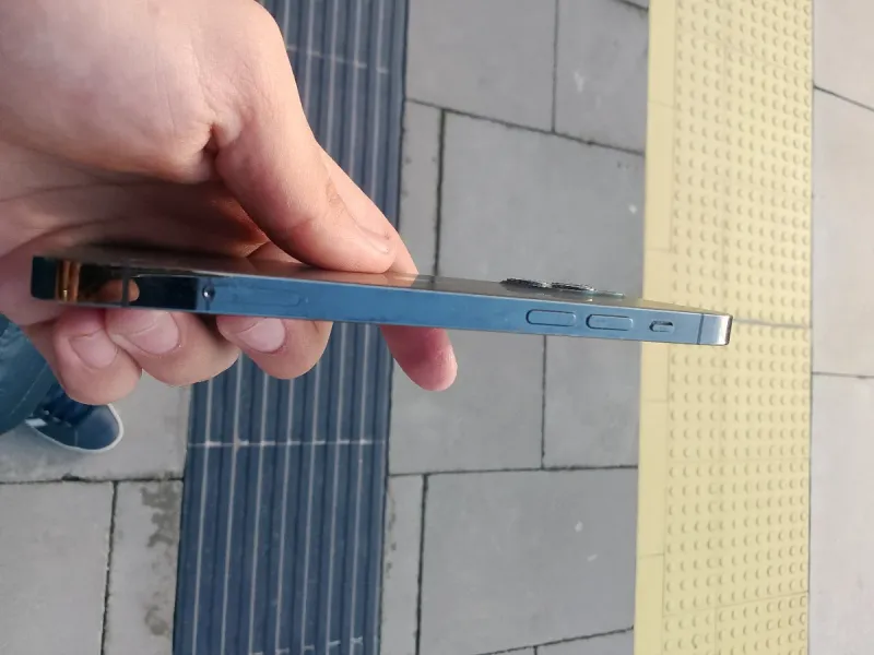 iPhone 12 Pro 256GB Negro SÓLO TRATO EN MANO afbeelding 4
