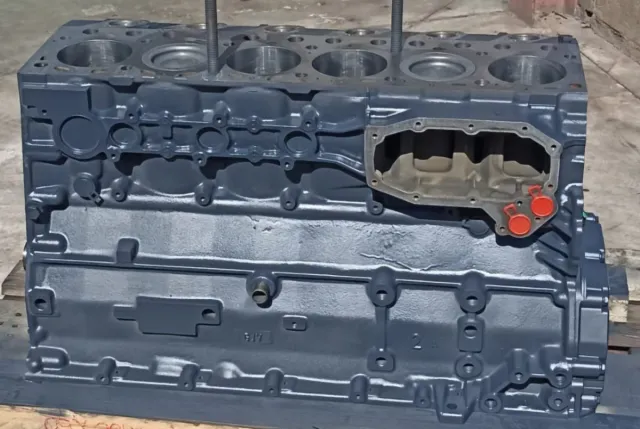 Motor Mercedes OM926LA bloque armado
