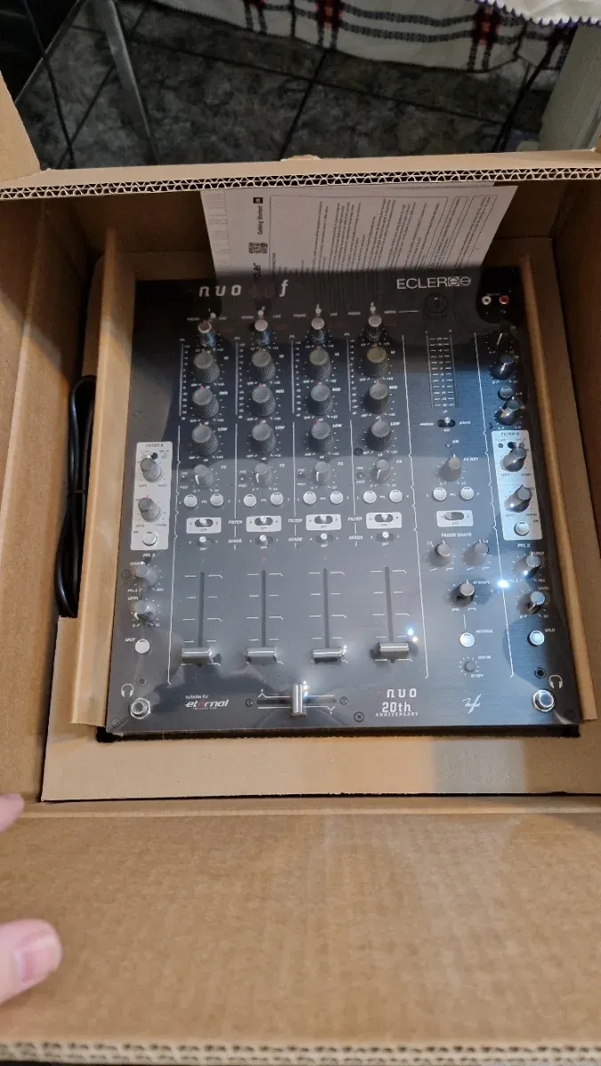 Mixer Ecler NUO 4.0F Analógico Nuevo