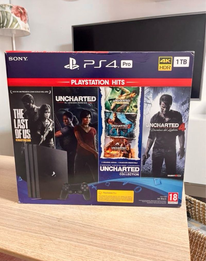 PS4 Pro 1TB 4K HDR + Juegos Uncharted