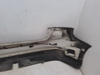 PARAGOLPES TRASERO FORD FOCUS LIM. (CB8)