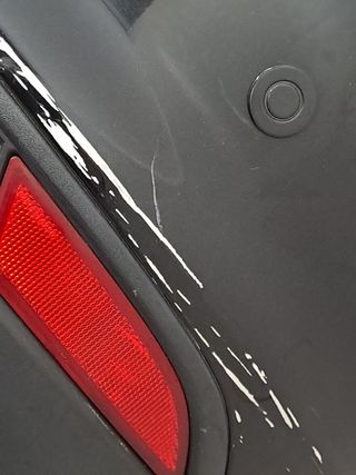 PARAGOLPES TRASERO FORD FOCUS LIM. (CB8)