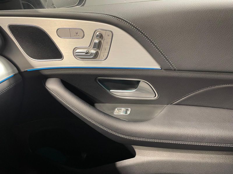 Mercedes-Benz GLE 2022, foto 26
