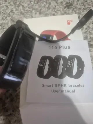 Pulsera de actividad negra