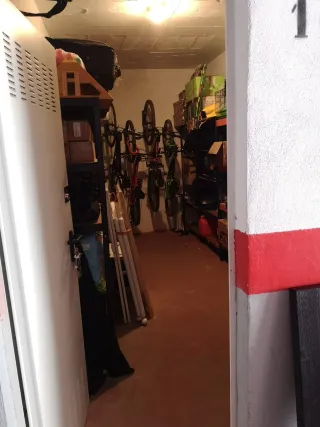 Trastero en urbanización "El Palmeral".
