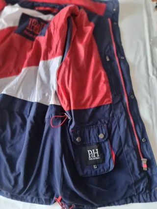 Chaqueta Pedro del Hierro azul marino  y roja