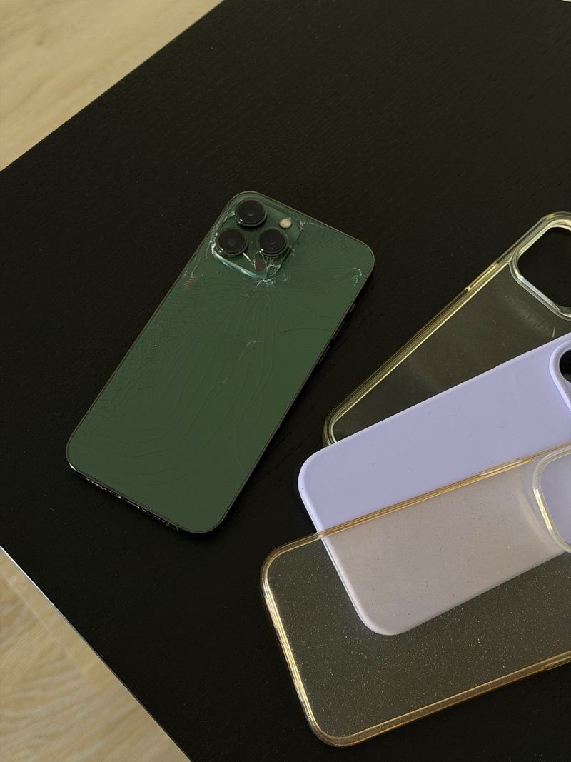 iPhone 13 Pro Max y Fundas afbeelding 2