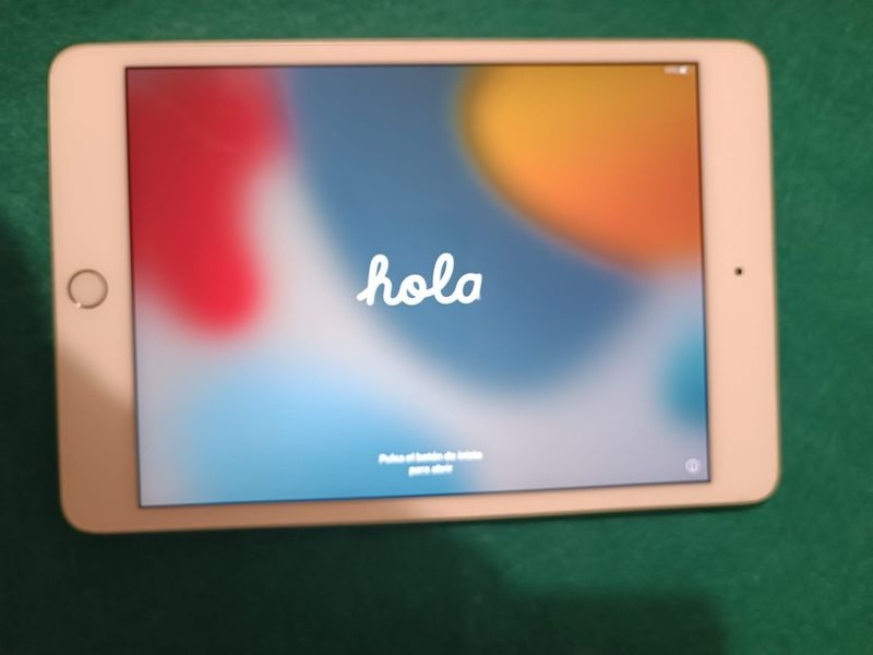 iPad Mini 4 128GB Oro afbeelding 3