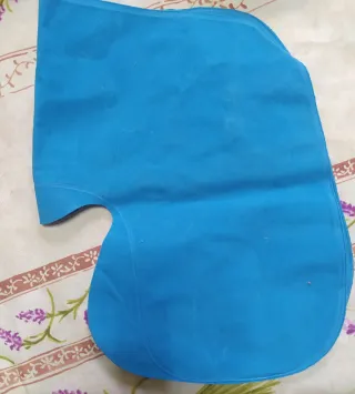 Cuscino gonfiabile per il collo ripiegabile