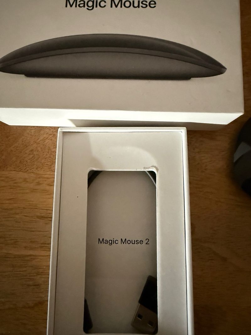 Apple Magic Mouse 2 Space Gray afbeelding 3
