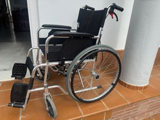 Silla de ruedas seminueva