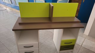 Mesa estudio 120 cm con estantería