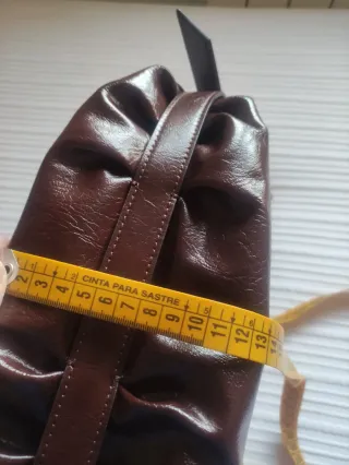 Bolso Zara marrón flecos burdeos