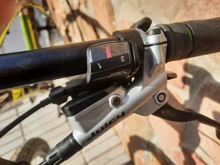 Bicicleta MTB elios Spirit frenos hidráulicos