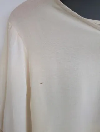 Talla 38 - Blusa crema volantes mangas