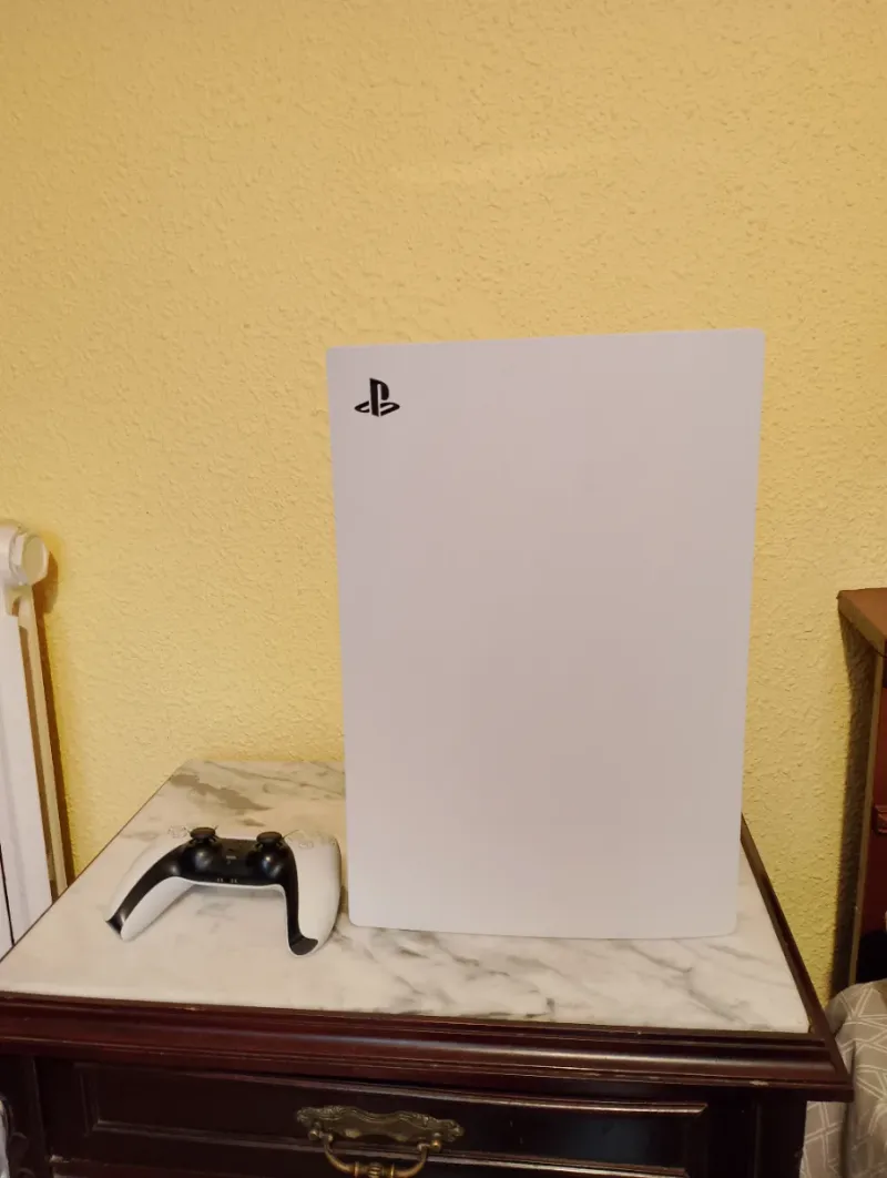 PlayStation 5 Edición Estándar afbeelding 3
