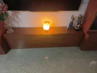 Mueble de comedor madera y cristal