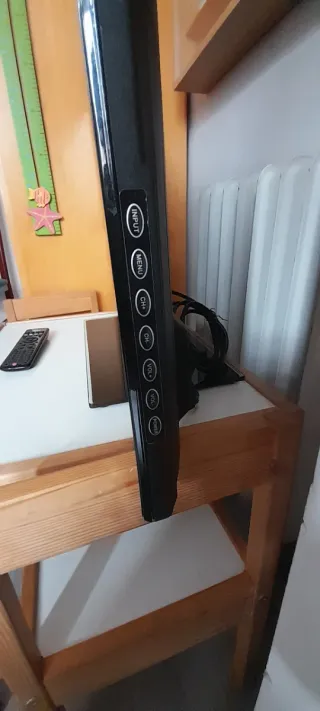 Televisor Haier Negro de 39"