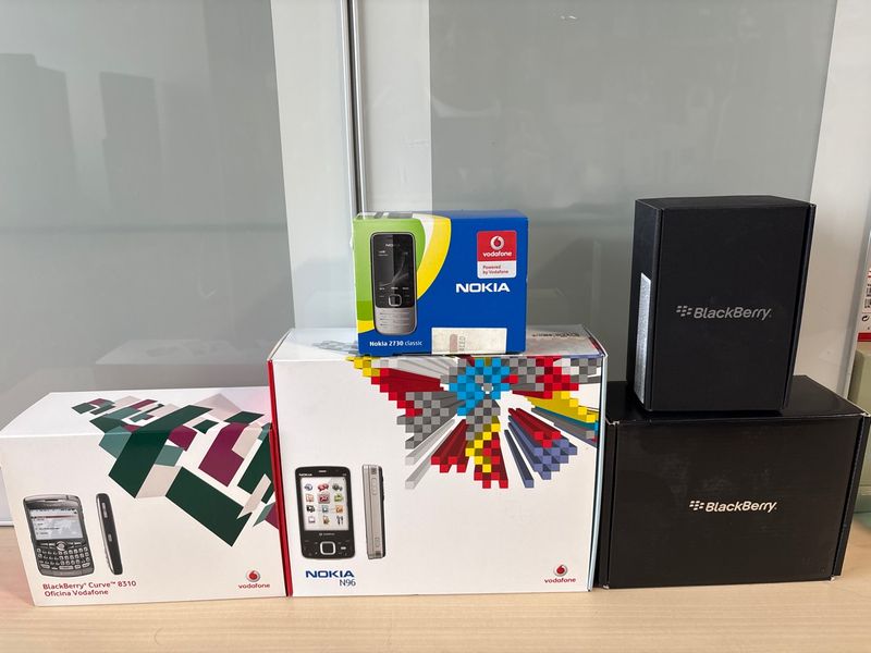Lote Móviles BlackBerry y Nokia