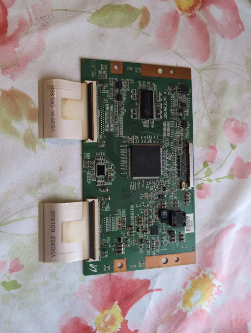 Tcon TV LE32B550