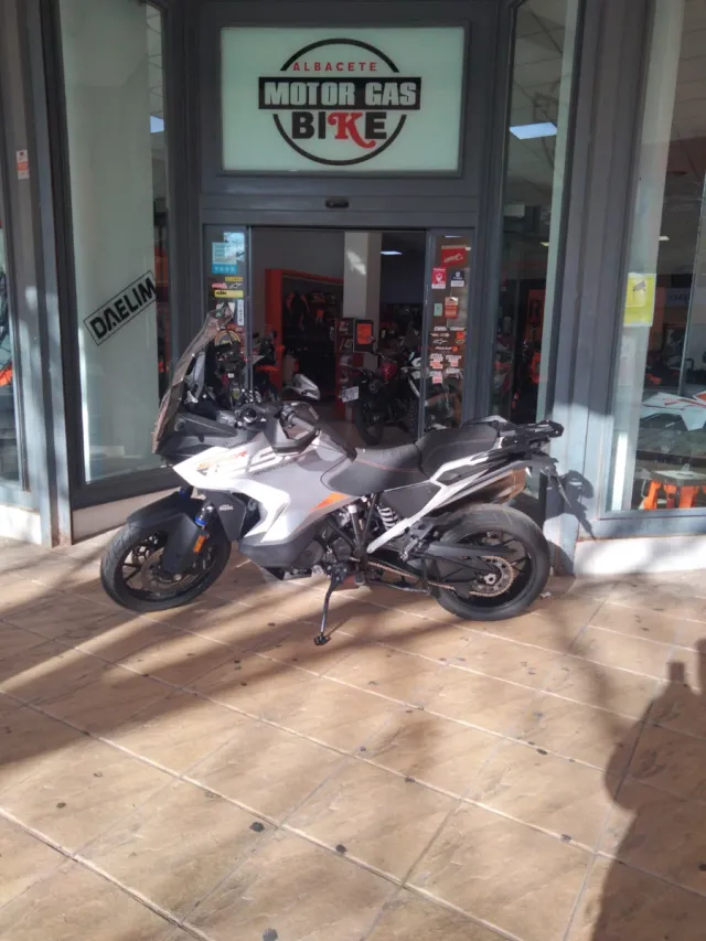 KTM 1290 Super Adventure S Gris/Blanca