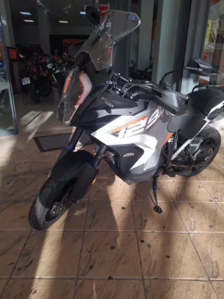 KTM 1290 Super Adventure S Gris/Blanca