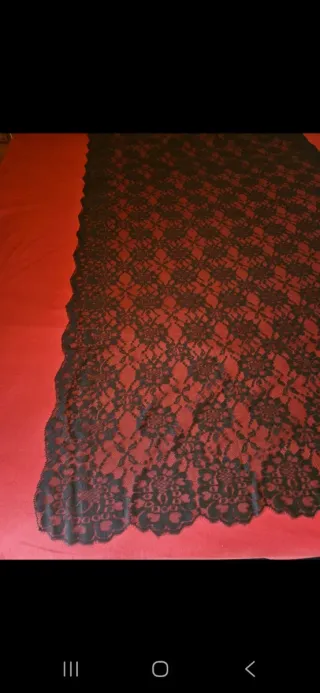 Mantilla madrina peineta y guantes