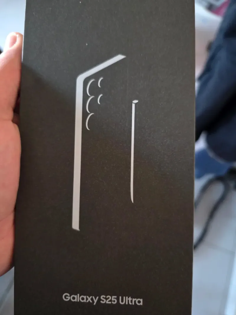 Cambio GalaxyS25Ultra 512GB Impoluto  iPhone17 pro afbeelding 2