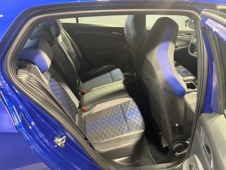 Volkswagen Golf R 8.5 PERFORMANCE