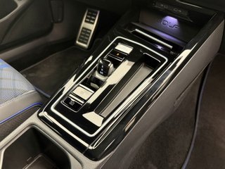 Volkswagen Golf R 8.5 PERFORMANCE 2026