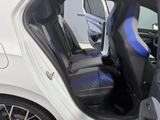 Volkswagen Golf R 8.5 PERFORMANCE 2026