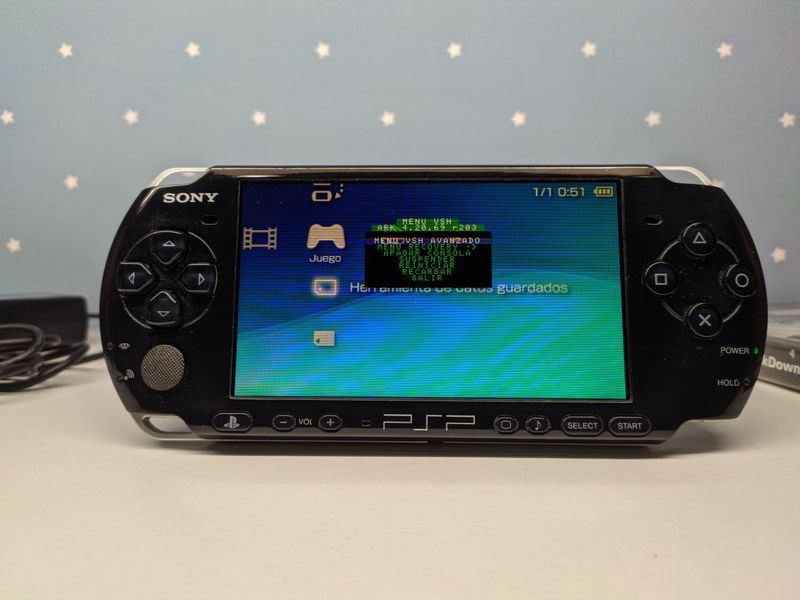 PSP 3000 Negra + Juego + Regalo AR-K 2.gb afbeelding 6