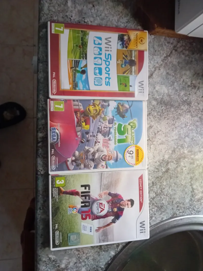 Juegos Wii: Wii Sports, Planet 51, FIFA 15