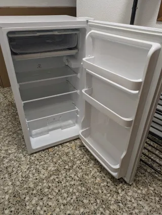 Nevera pequeña Qilive