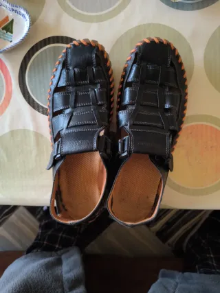 Chanclas de verano hombre negras y naranjas