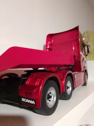 Oferta,  Camión oficial, RC Scania,