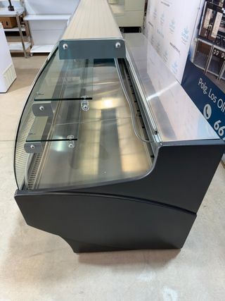 Vitrina expositora cristal curvo Docriluc