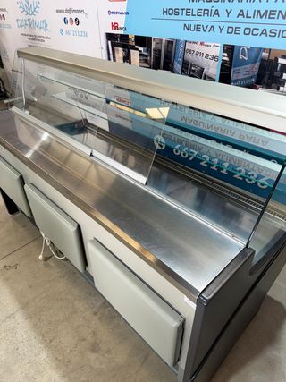 Vitrina expositora cristal curvo Docriluc