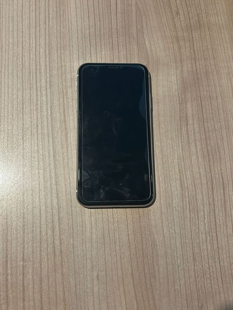 iPhone XR Blanco 256GB afbeelding 2