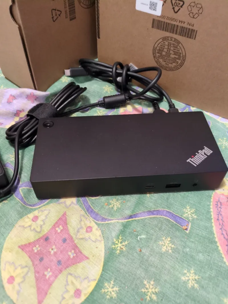 Dock Universal USB-C ThinkPad Lenovo afbeelding 4