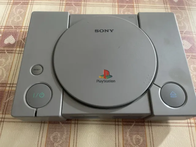 PlayStation 1 PS1 SCPH-5502 para reparar
