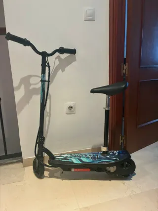 Patinete Eléctrico con Asiento