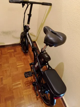 Bicicleta Eléctrica Plegable 250W Negra