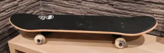 Monopatín Cartel Skate