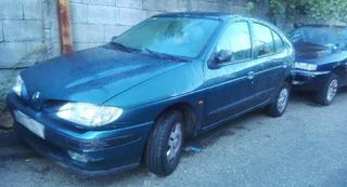 Centralita motor 7700102267 renault megane 533219